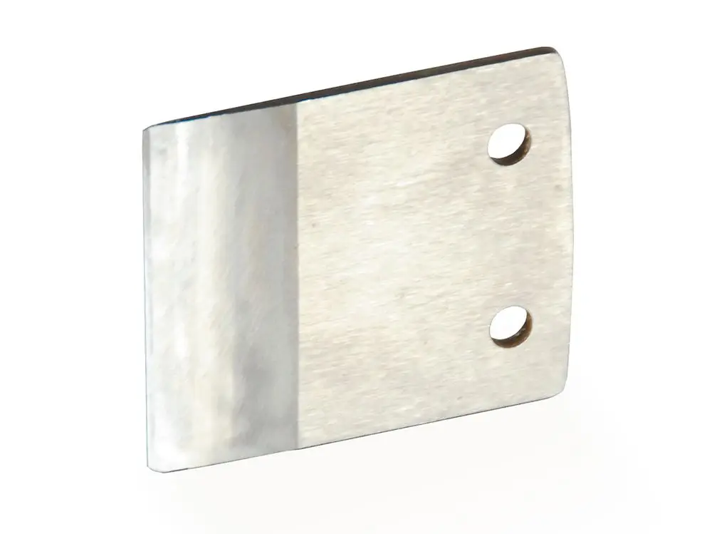 Ersatzmesser aus Metall mit zwei Löchern zur Montage, geeignet für Rohr- oder Kombischeren der Marke Fränkische.